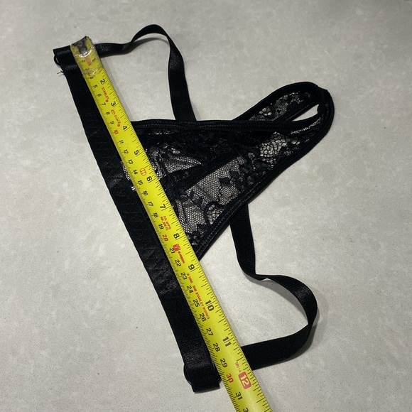 New Romwe Kawaii Floral Lace Ring Linked Cut Out Lingerie Set black small &tags - Picture 13 of 17